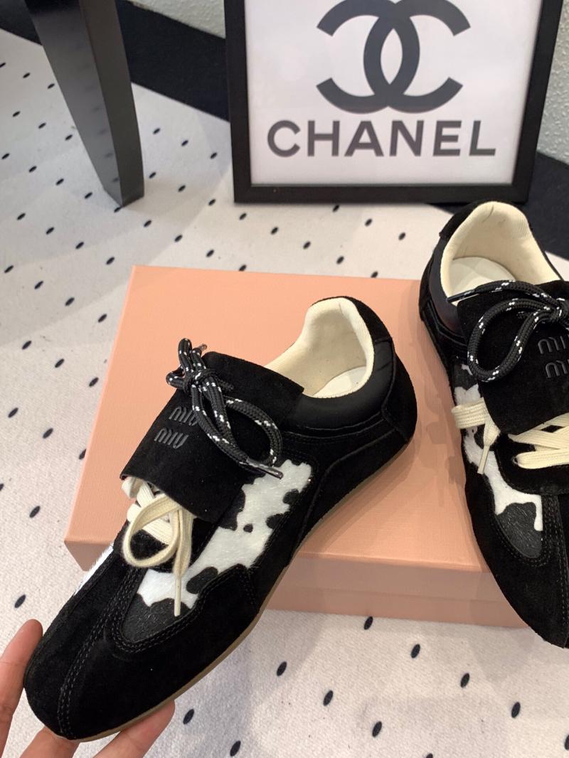 Miu Miu Sneakers SMS32204