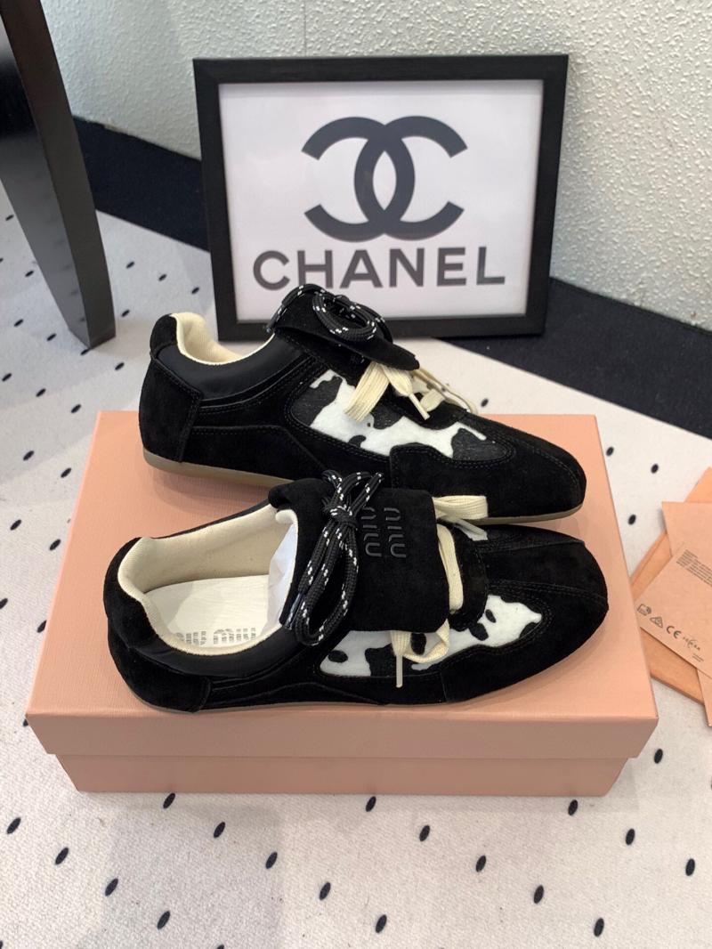 Miu Miu Sneakers SMS32204