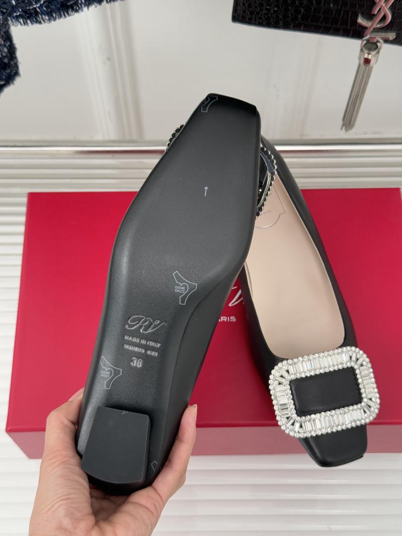 Roger Vivier Pumps SRP32201