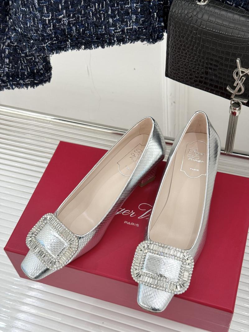 Roger Vivier Pumps SRP32202