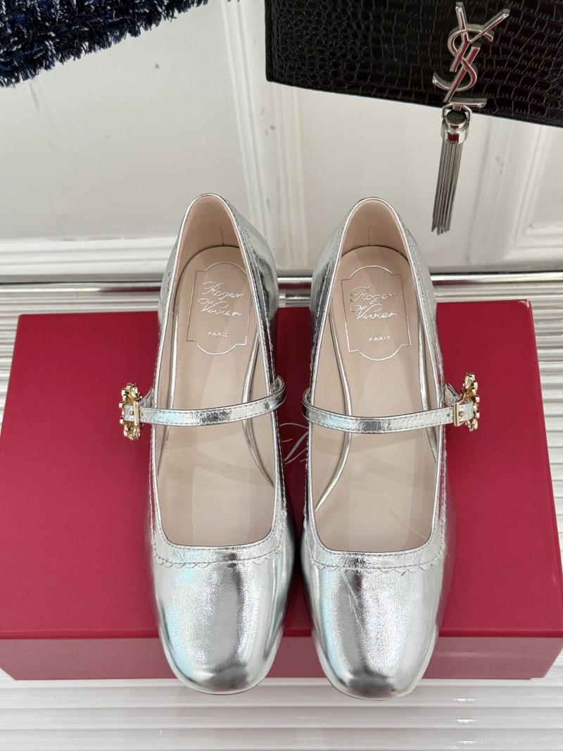 Roger Vivier Pumps SRP32203