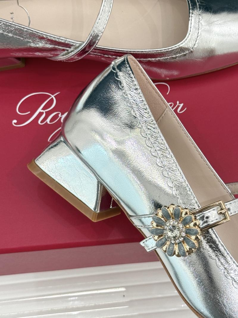 Roger Vivier Pumps SRP32203