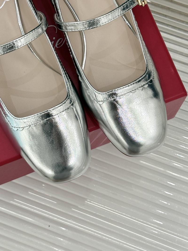 Roger Vivier Pumps SRP32203