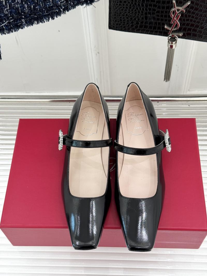 Roger Vivier Pumps SRP32205