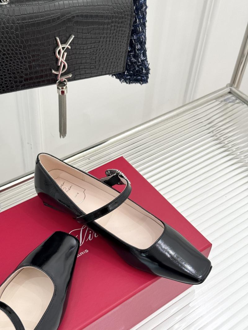 Roger Vivier Pumps SRP32205