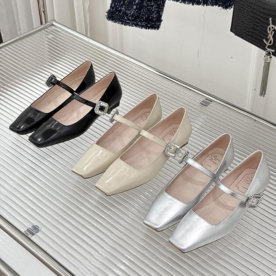 Roger Vivier Pumps SRP32205