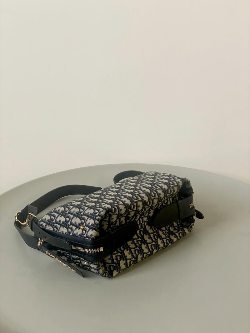 Small D-Journey Bag M2416