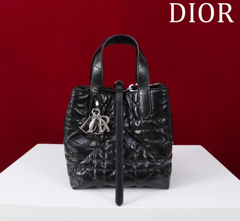Small Dior Toujours Vertical Crinkled Tote Bag Black M2835