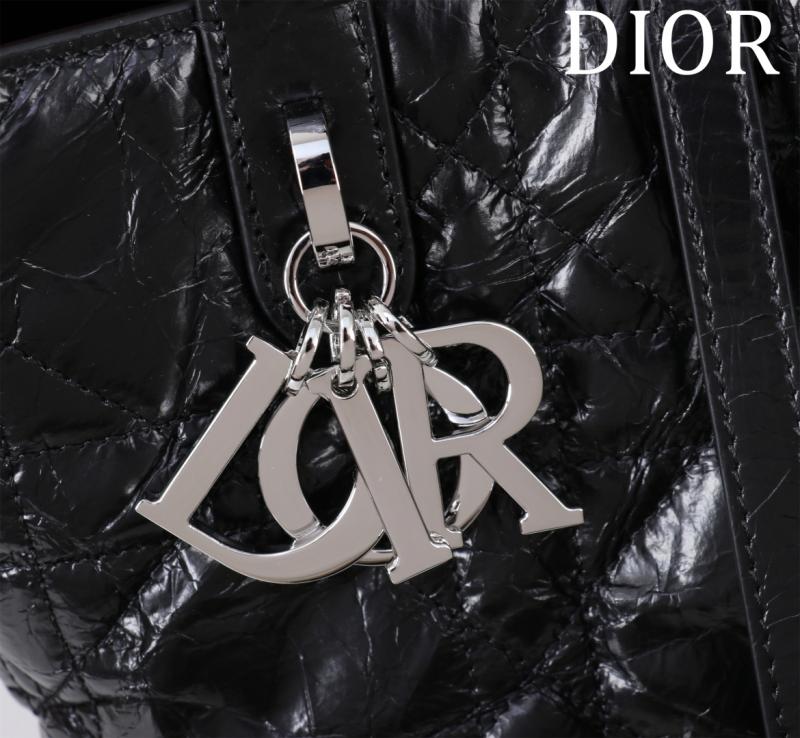 Small Dior Toujours Vertical Crinkled Tote Bag Black M2835