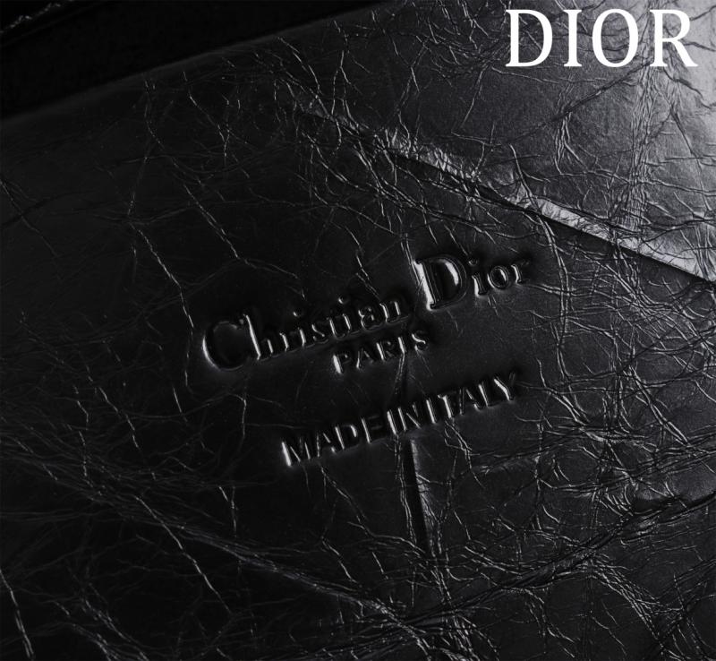 Medium Dior Toujours Vertical Crinkled Tote Bag Black M2836