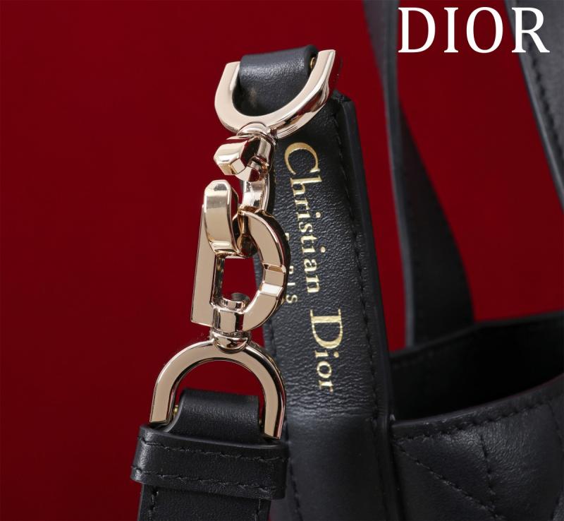 Small Dior Toujours Vertical Tote Bag Black M2835