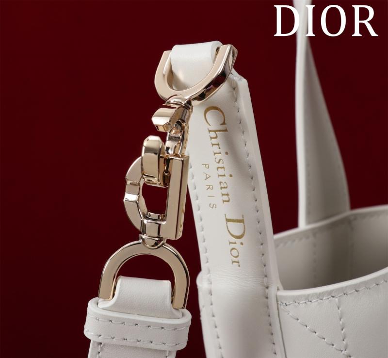 Small Dior Toujours Vertical Tote Bag White M2835
