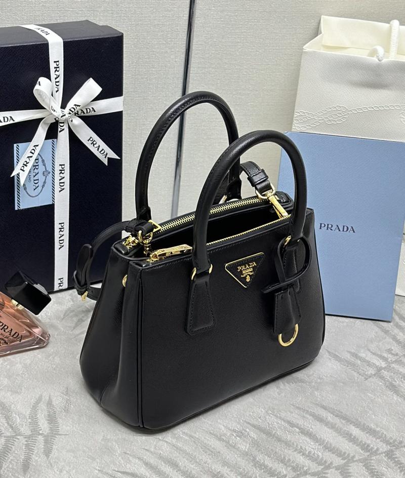 Small Prada Galleria Saffiano leather bag Black1BA896