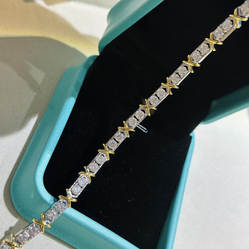 Tiffany Bracelet TB32003
