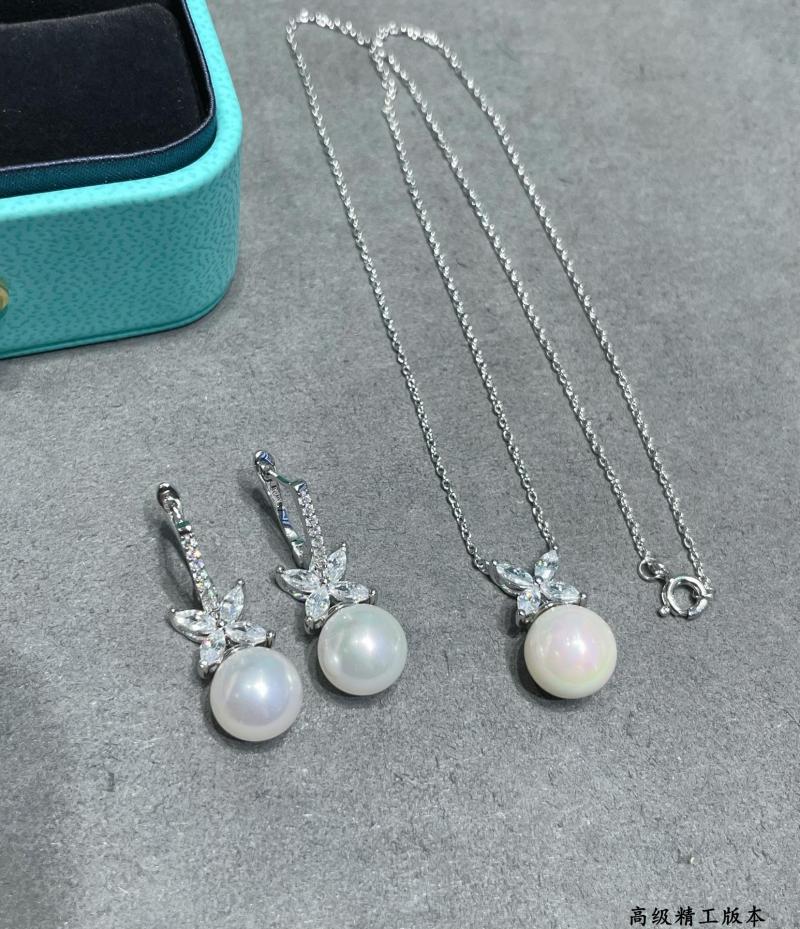 Tiffany Necklace TN32003