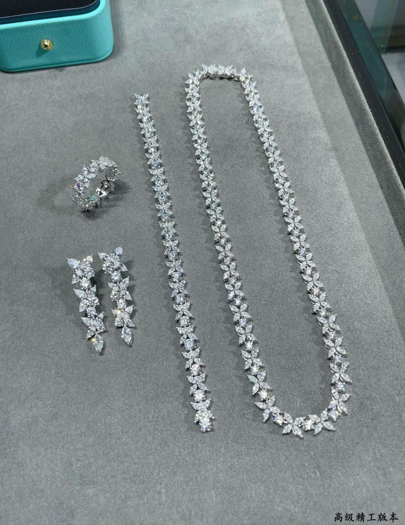 Tiffany Necklace TN32004