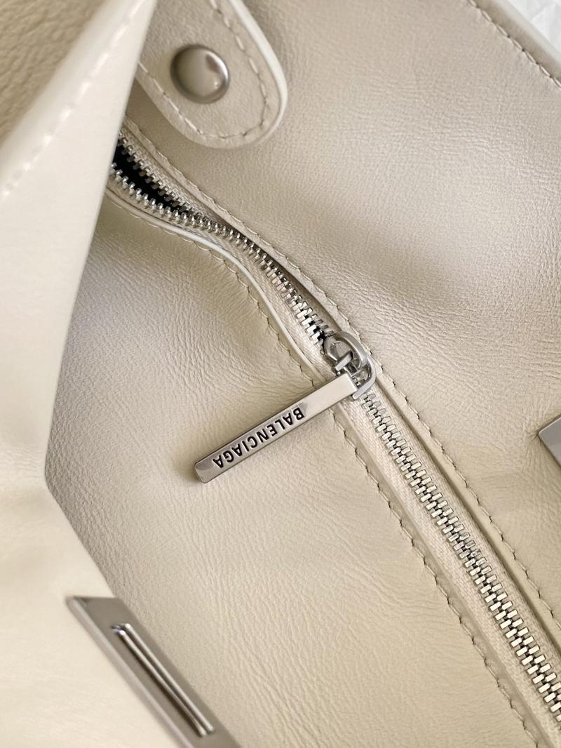 Balenciaga Bel Air Small Shoulder Bag Cream 810680