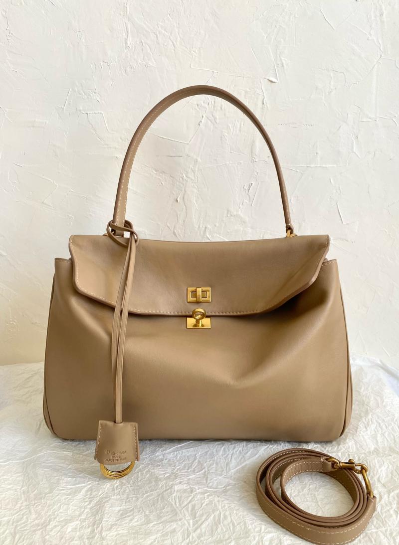 Balenciaga Rodeo Medium Handbag Latte B789772