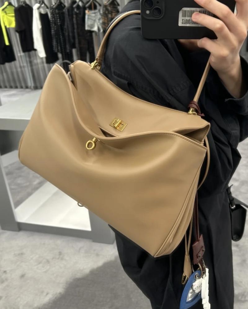 Balenciaga Rodeo Small Handbag Latte B789779