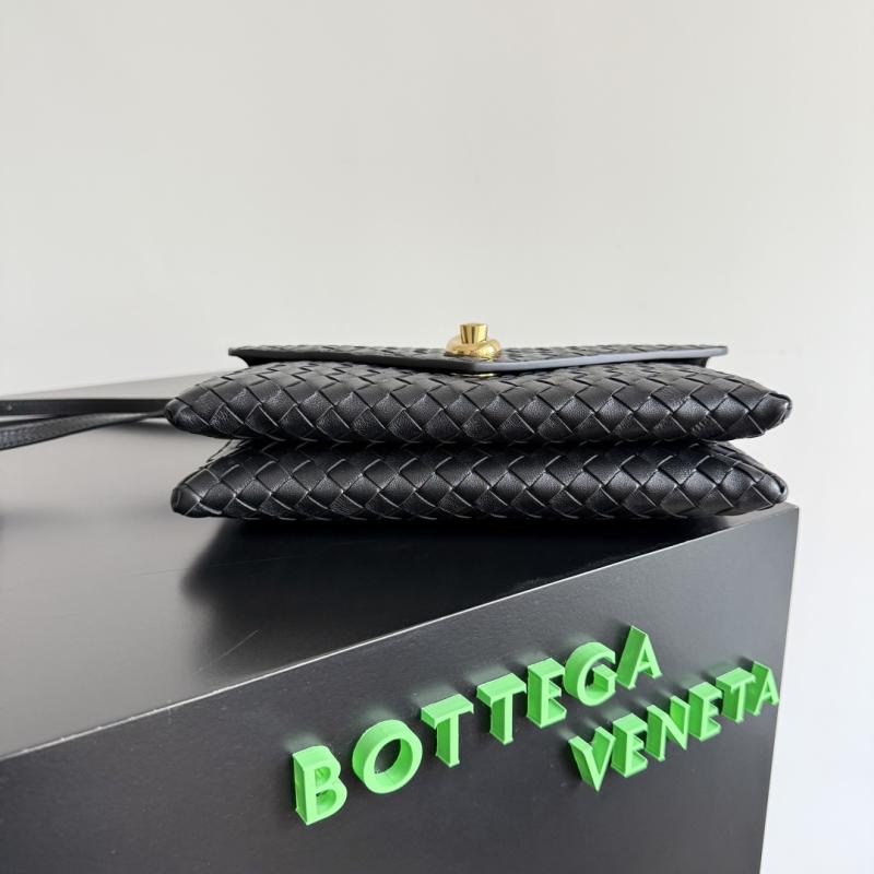 Bottega Veneta Knot Lock Black 817191
