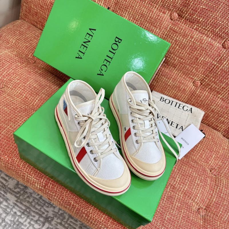 Bottega Veneta Unisex Sneakers SBU32701