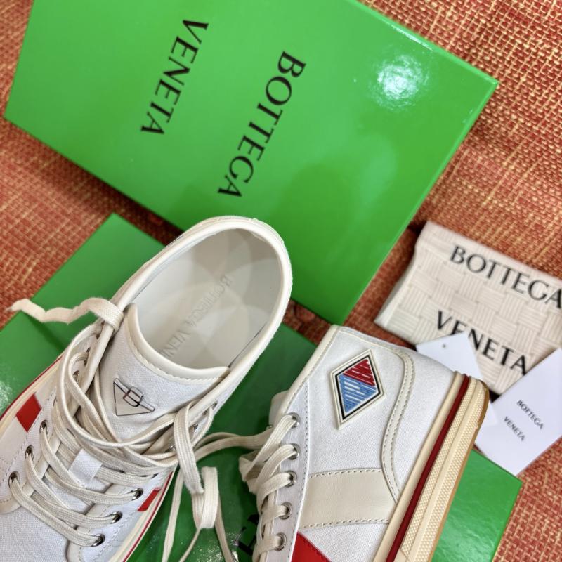 Bottega Veneta Unisex Sneakers SBU32701