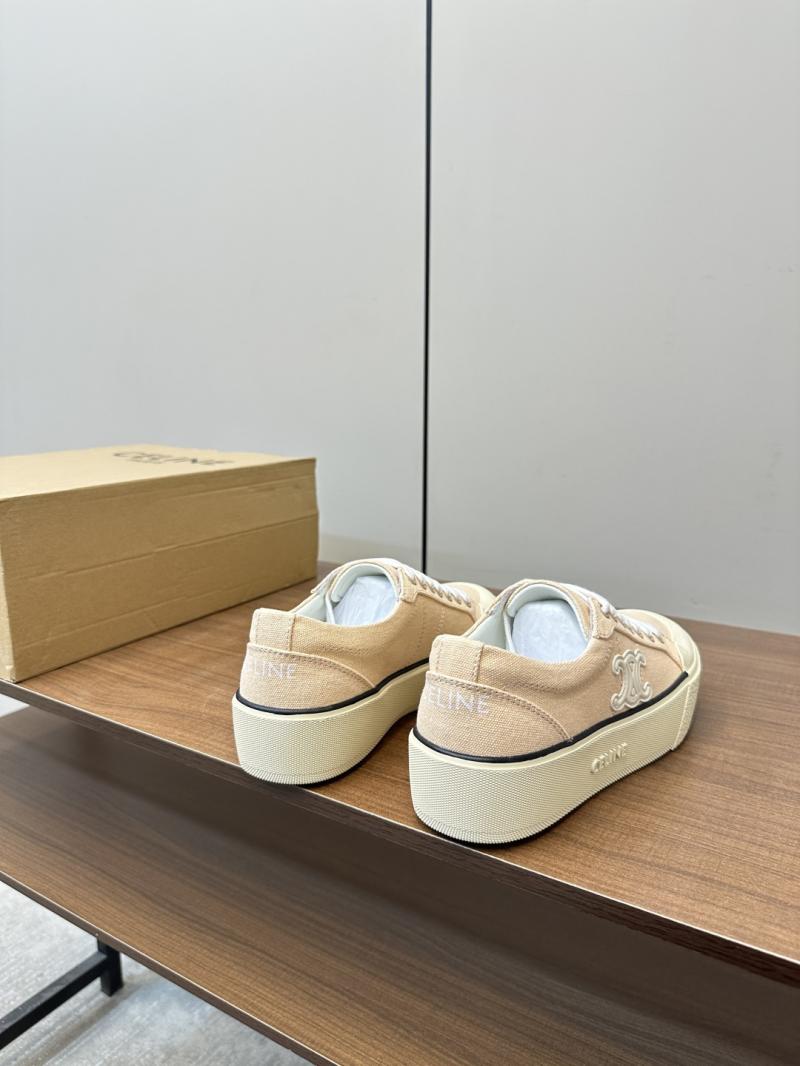 Celine Sneakers SCE40305