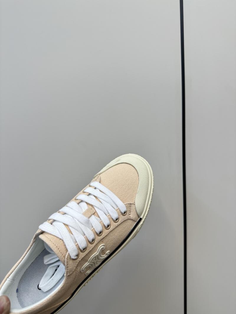 Celine Sneakers SCE40305
