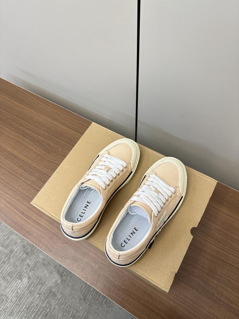 Celine Sneakers SCE40305