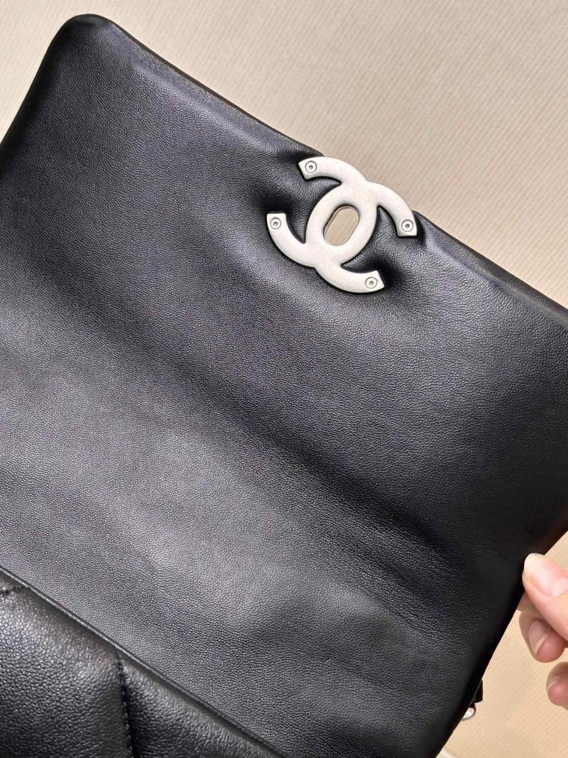 Chanel 19 Lambskin Flap Handbag Black with Silver AS1160