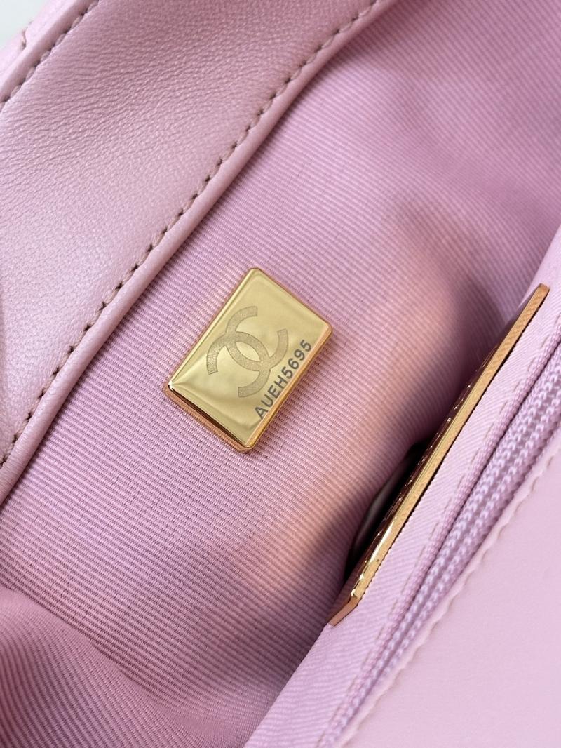 Chanel 19 Lambskin Flap Handbag Pink AS1160