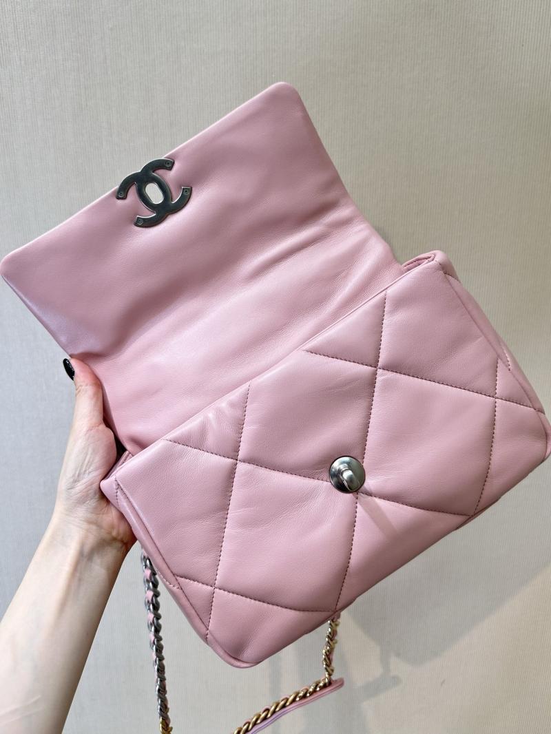 Chanel 19 Lambskin Flap Handbag Pink AS1160