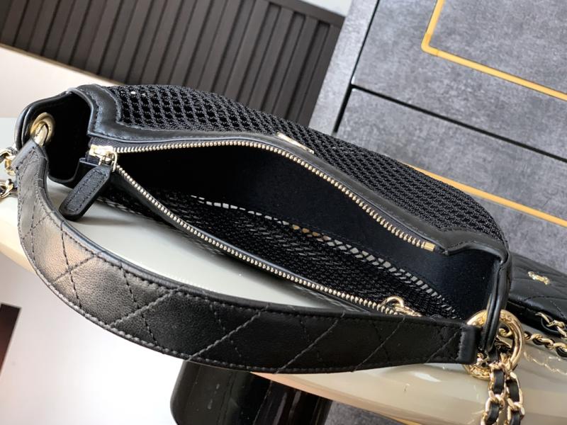 Chanel Clutch With Chain AP4573
