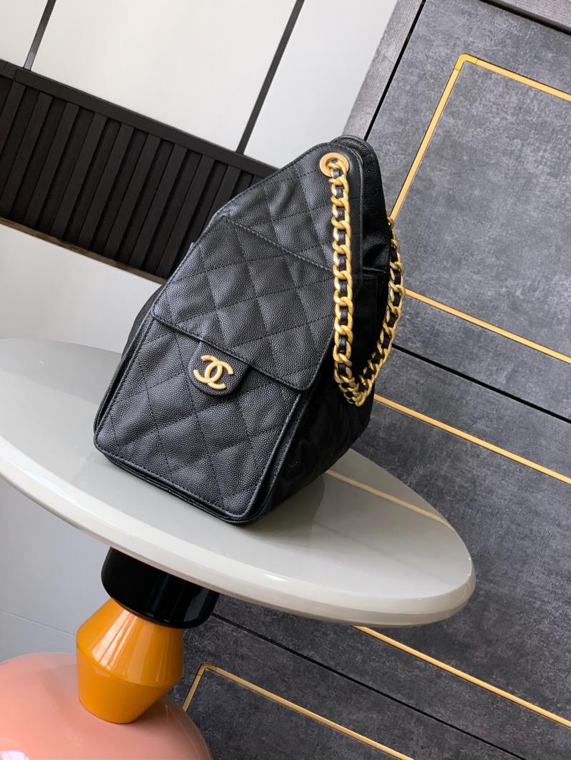 Chanel Grained Calfskin 25 Small Handbag Black AS5293