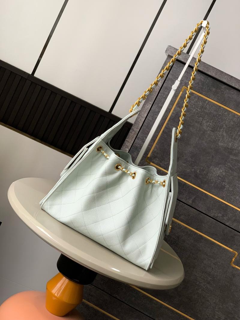 Chanel Grained Calfskin 25 Small Handbag Green AS5293