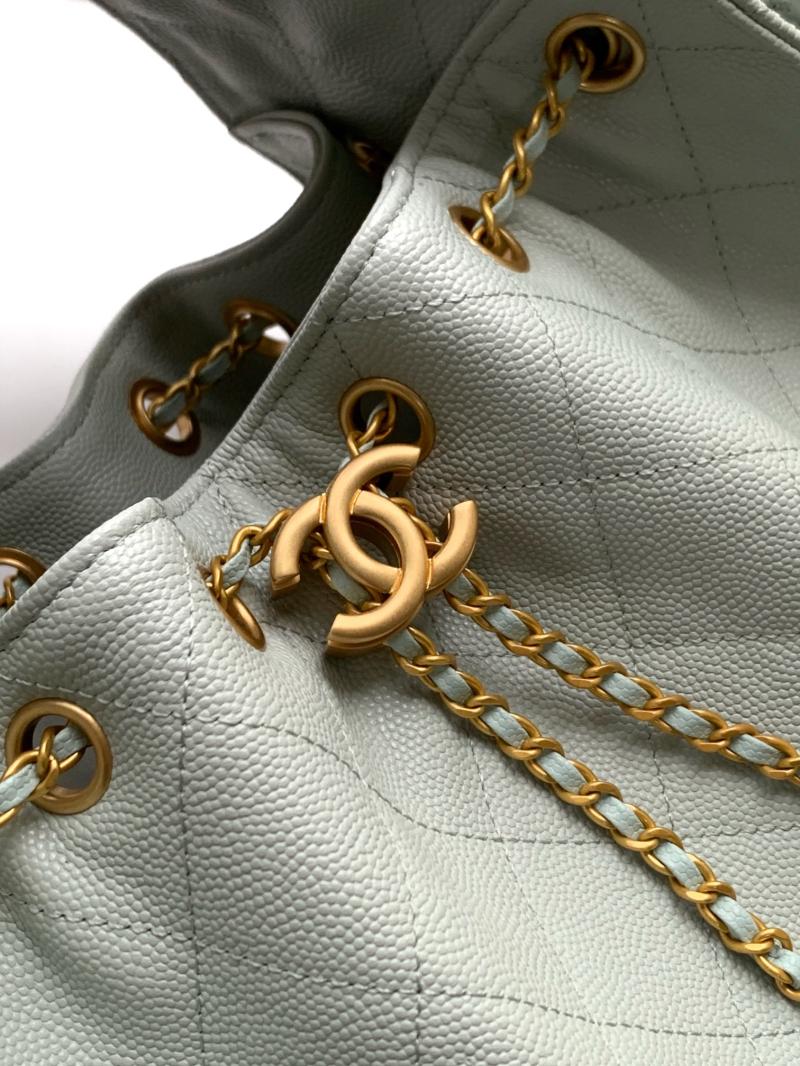 Chanel Grained Calfskin 25 Small Handbag Green AS5293