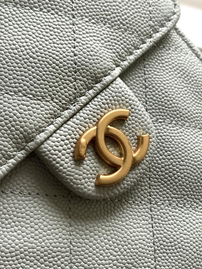 Chanel Grained Calfskin 25 Small Handbag Green AS5293