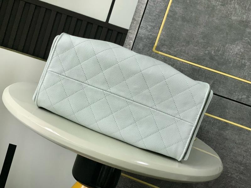 Chanel Grained Calfskin 25 Small Handbag Green AS5293