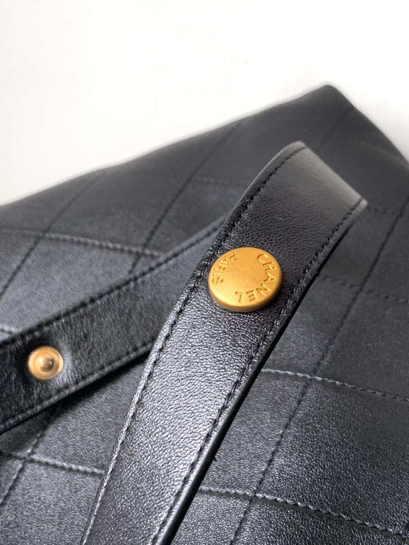 Chanel Large Bucket Bag with Gold AS5406