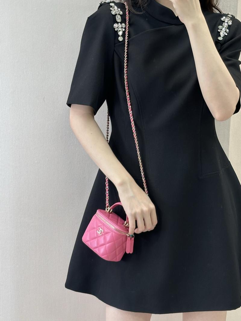 Chanel Mini Vanity With Chain Pink AP2198