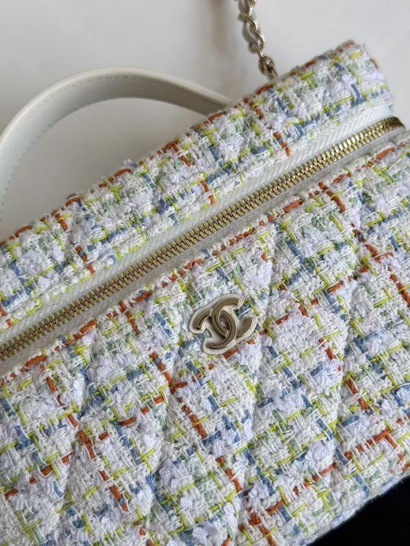 Chanel Tweed Vanity Case AP1490