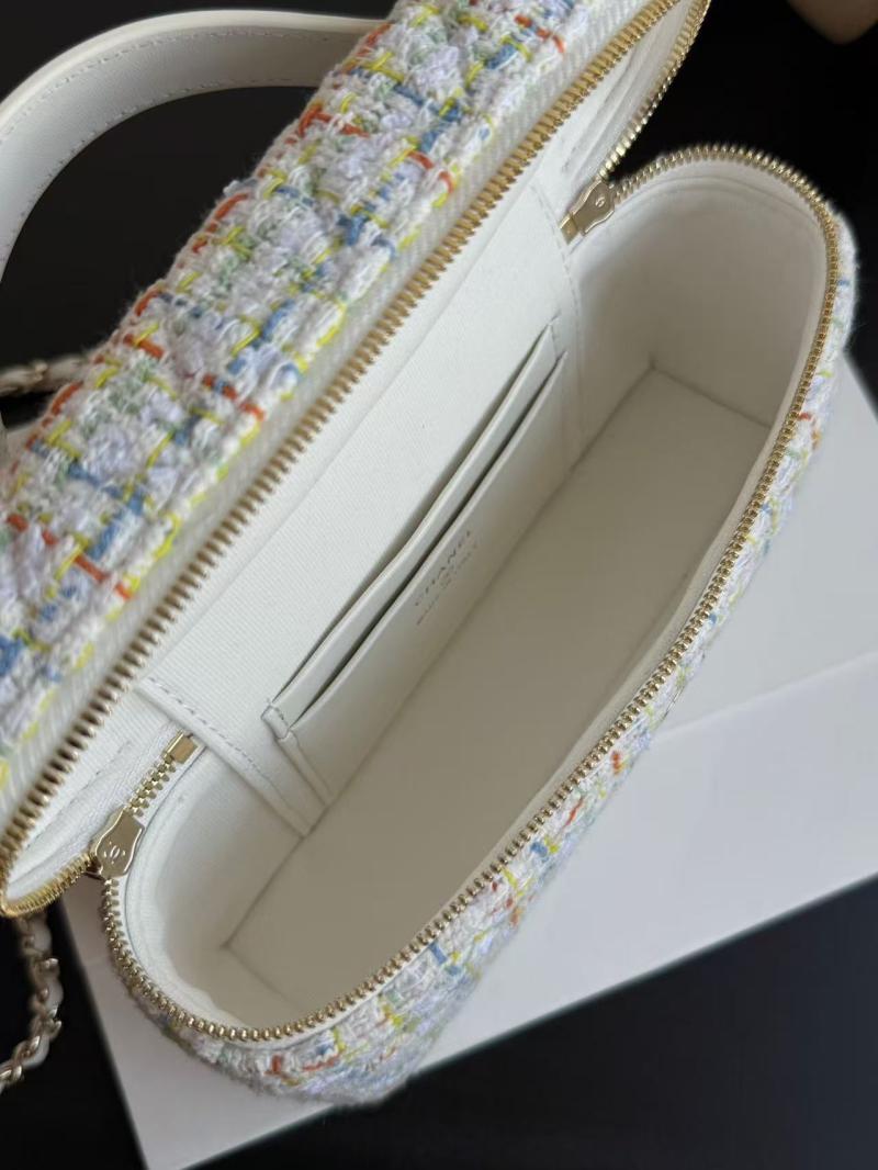 Chanel Tweed Vanity Case AP1490