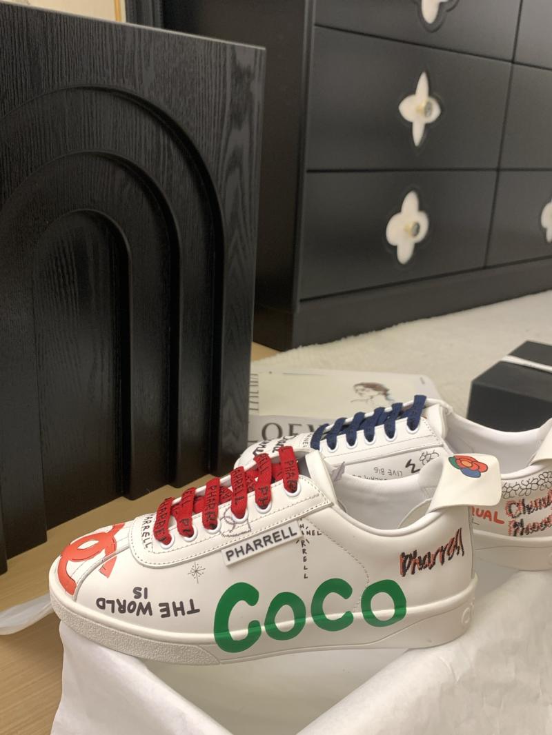 Chanel Unisex Sneakers SCU40202