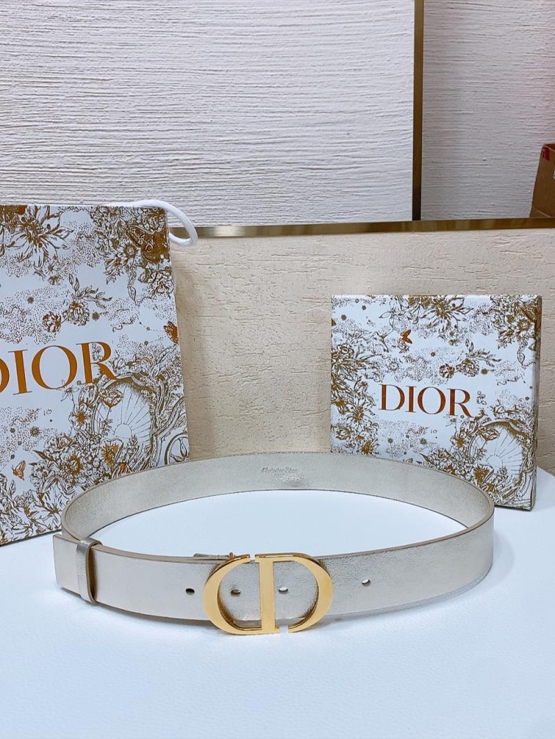 Dior 3.4 Belt Light Gold WDB40306