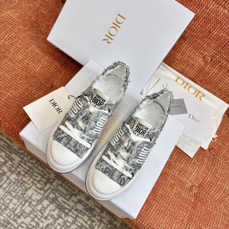 Dior Sneakers SDS32601