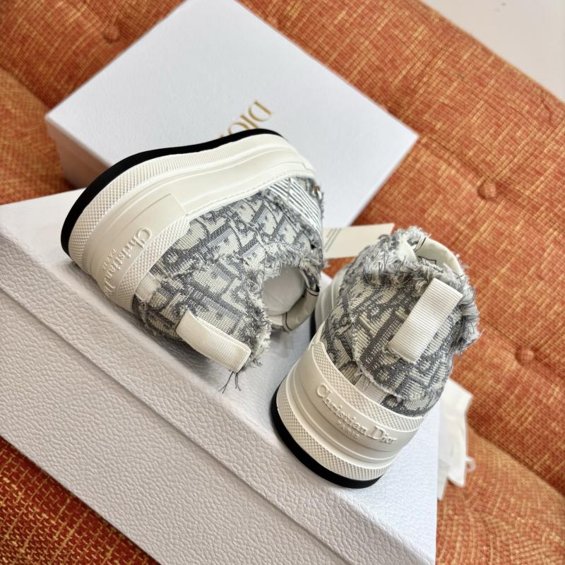Dior Sneakers SDS32601