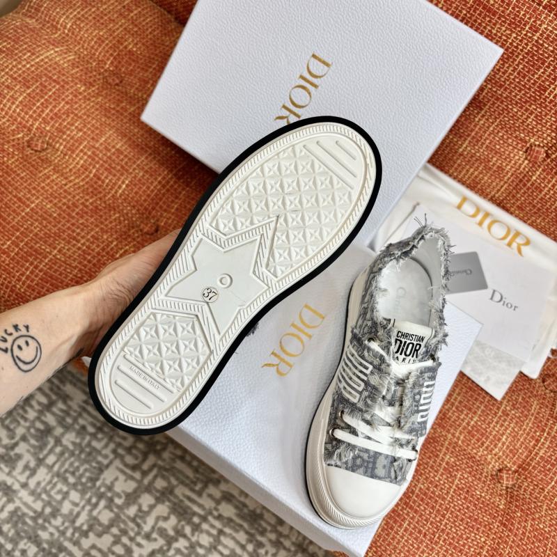 Dior Sneakers SDS32601