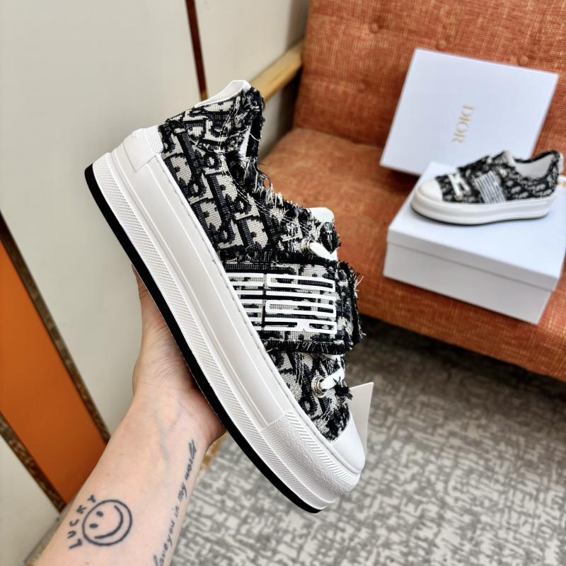 Dior Sneakers SDS32602