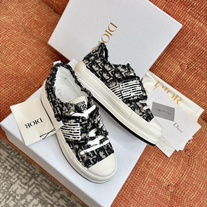 Dior Sneakers SDS32602