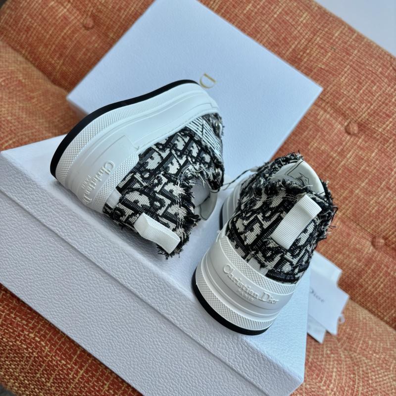 Dior Sneakers SDS32602
